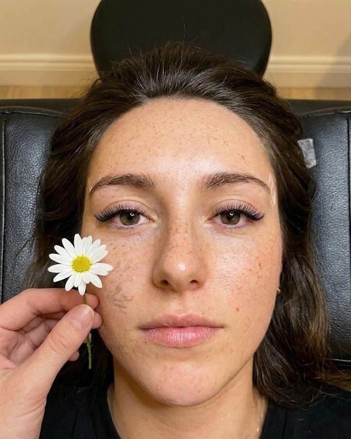 Margarida com sombra: foto feita com prompt
