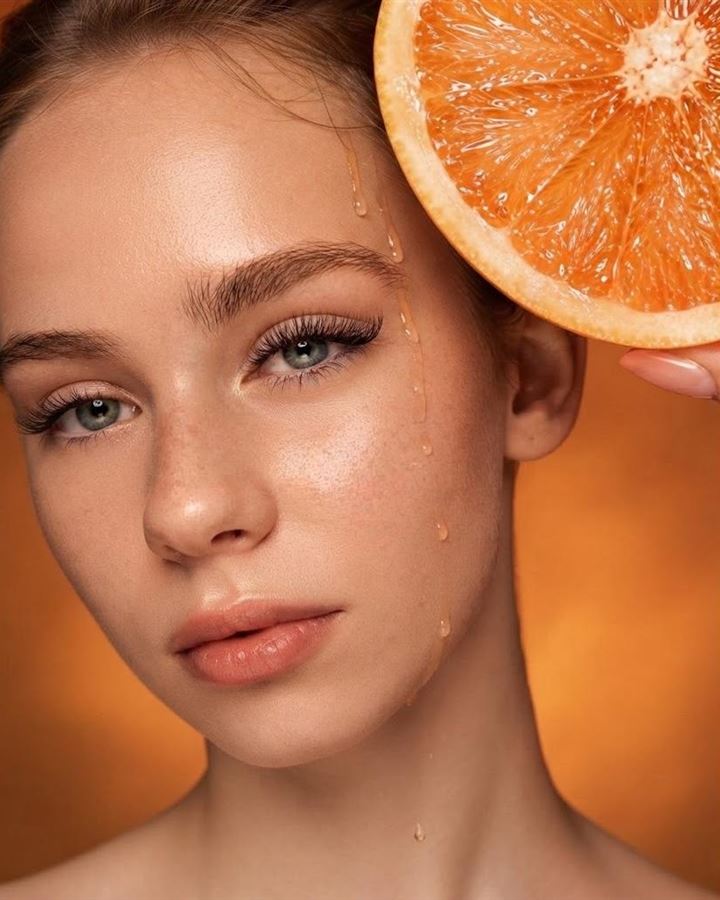 Pele com laranja: foto feita com prompt